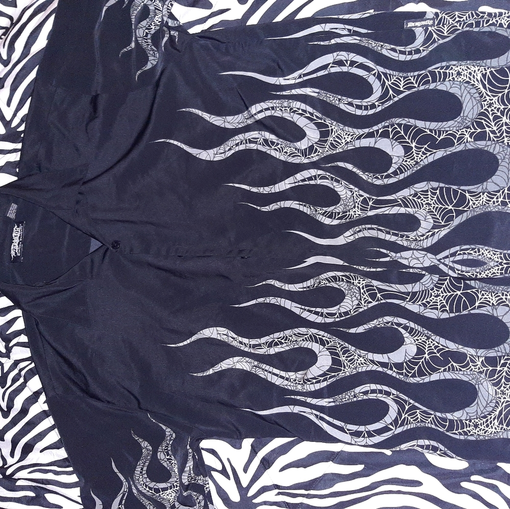 Dragonfly black & gray spiderweb tribal lounge shirt